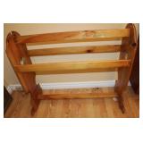 Quilt Rack 35.5x32H
