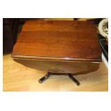 Drop Leaf Side Table 32" Open, 20.5H