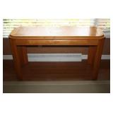 Lovely Hall Table 50 x 18.5 x 28H