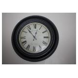 Lovely Quartz Clock 18D