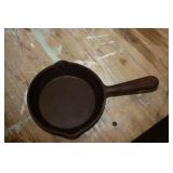 Cast Iron Pan 6D