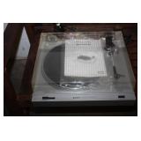 Sanyo Model TP10 Record Player needs belt