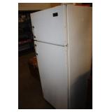 Fridge/ Freezer 22.5 x 21 x 56H