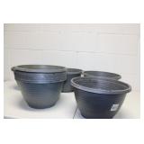 10 Plastic Planters 13D