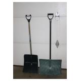 2 Snow Shovels