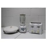 Betty Crocker 4 Slice Toaster & Bladk-Decker Crush