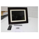 10.4' Widescreen Digital Photo Frame with Remote