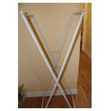 Folding Portable Clothes Hanger