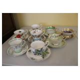 8 Cups/Saucers incl Royal Albert & Paragon