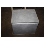 Covered Box 21 x 16 x 18