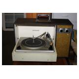 Electrohome Working Record Player, Needs a Needle