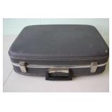 Vintage Carson Case 21 x 16