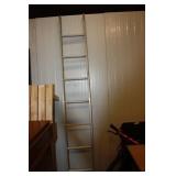 Metal Ladder 98H