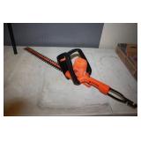 Black & Decker Hedge Trimmer