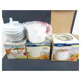 Lot of 3 Kitchen Items Food Processer, Crock Pot,