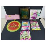 Lot of Assorted Wall Décor