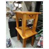 Set of 2 Solid Wood End Tables w/ Drawers