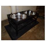 Set of Elevated Dog Dishes