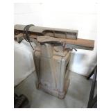 Delta/Rockwell 6' Jointer with Art-Deco Base -