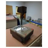 3M 9100 Overhead Projector