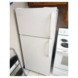 Frigidaire Fridge Freezer - buyer responsible for