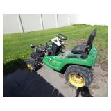 AS / IS John Deere Riding Lawn Mower - It's seen