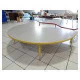 6ft Wide Commercial Childrens Kidney Shaped