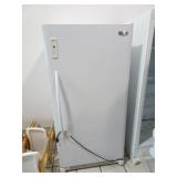 Frigidaire Stand Up Freezer
