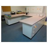 106' x 124' U-Shaped Office Countertop & Cabinets