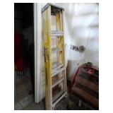 Louisville 6ft Fiberglass Ladder