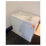 Sears Kenmore 13151 Chest Freezer