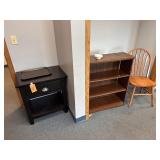 Assorted Furniture - Drawer on Table does not