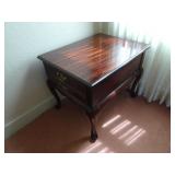 Vintage Hammary Queen Anne Style Mahogany Drawer