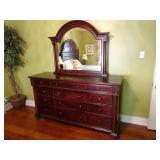 Thomasville Fredericksburg 12 Drawer Dresser with