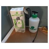 Greenlawn 1.5 Gallon Sprayer w/ Box