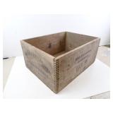 Antique DuPont Dynamite Explosives Wood Crate