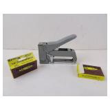Swingline 101 Tacker Staple Gun with Replacement