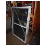 Heartland Single-Hung Vinyl Window 33.88"x53.12"