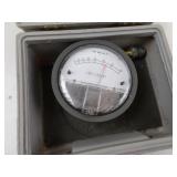 Dwyer Airo Clean Gauge