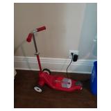 Radio Flyer Children's Tricycle Scooter