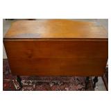 Period maple/walnut 5leg Dtable (1of2)