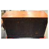 Pine 9drawer kneehole desk