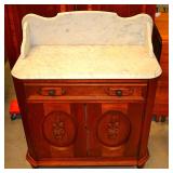 Victorian MT washstand w/backsplash
