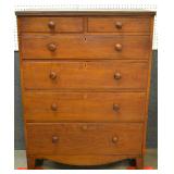 Mahogany Hepplewhite graduated chest