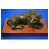 Lion bronze sculpture marble base