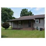 2BR/1BA RANCH LARGE 2BAY GARAGE