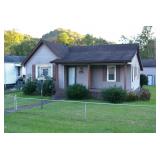 2BR/1BA RANCH LARGE 2BAY GARAGE