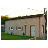 2BR/1BA RANCH LARGE 2BAY GARAGE