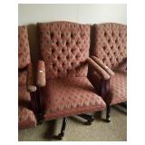 Very nice upholstered office chair