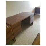 Wood desk 5 drawers